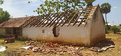 சிவகங்கை அருகே வெடிகுண்டு மூலப்பொருட்கள் வெடித்துச்சிதறியதால் பரபரப்பு!