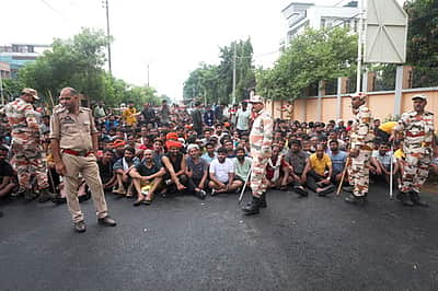 அமா்நாத்: 2 நாள்களில் 28,000 போ் தரிசனம்