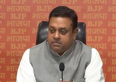 கள்ளச்சாராய மரணம்: காங்கிரஸ் தலைவர் மௌனமாக இருப்பது ஏன்? - பாஜக கேள்வி 