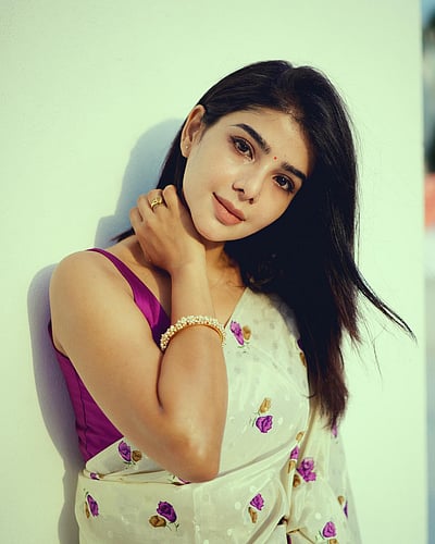 குட்டி சமந்தா.. பவித்ரா லட்சுமி!