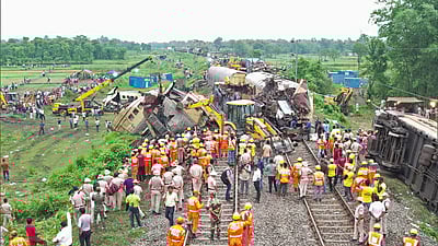  2024-ல் - அரியலூர் ரயில் விபத்தும் சாஸ்திரியின் ராஜிநாமாவும்...  கஞ்சன்ஜங்கா எக்ஸ்பிரஸ்!