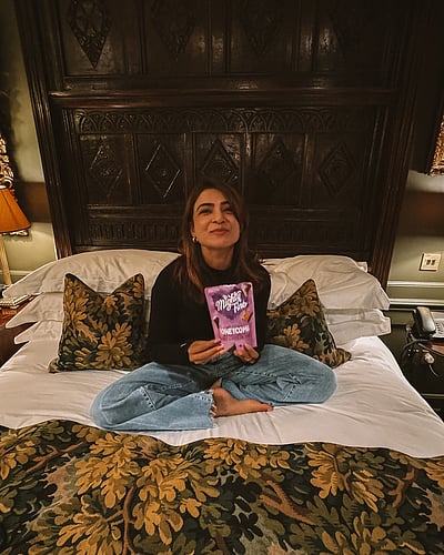 கொஞ்சும் பூரணமே... சமந்தா!