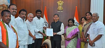கள்ளக்குறிச்சி விவகாரம்:சிபிஐ விசாரணை கோரி ஆளுநரிடம் பாஜக மனு