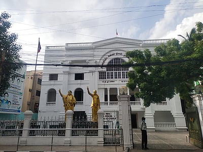 அதிமுக கள ஆய்வுக்குழு: நாளை ஆலோசனை 