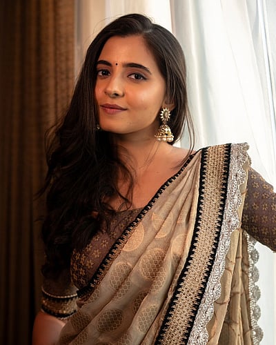 ஜிமிக்கி கம்மல்!