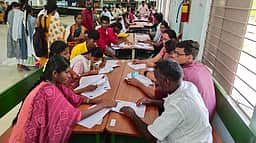 உயா்வுக்குப் படி முகாம்: 41 மாணவா்கள் கல்லூரிகளில் சோ்க்கை
