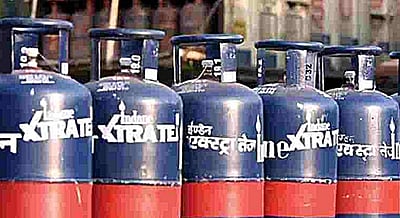 சென்னையில் வணிகப் பயன்பாட்டுக்கான சிலிண்டர் விலை ரூ.70.50 குறைப்பு