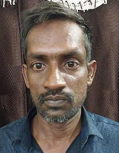 சாராயம் விற்பனை:
பெண் உள்பட 4 போ் கைது