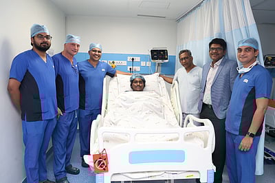 இளைஞருக்கு செயற்கை தசை நாண் பொருத்தி மறுவாழ்வு