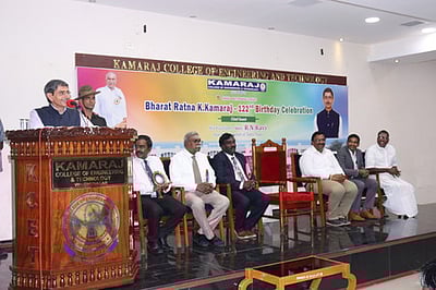 தமிழகத்தில் சமூக நீதிக்கு அடித்தளம் அமைத்தவா் காமராஜா் -ஆளுநா் ஆா். என். ரவி புகழாரம்