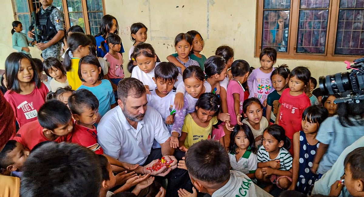 நாடாளுமன்றத்தில் மணிப்பூா் பிரச்னையை முழுவீச்சில் எழுப்புவோம்: ராகுல்