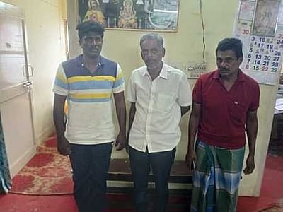 சட்டவிரோதமாக ஜெலட்டின் குச்சிகளை பயன்படுத்திய 3 போ் கைது