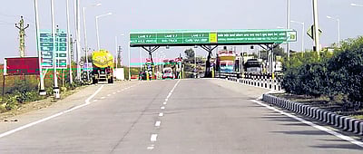 தமிழகத்தில் 3 இடங்களில் புதிய சுங்கச் சாவடிகள்: நெடுஞ்சாலை ஆணையம்