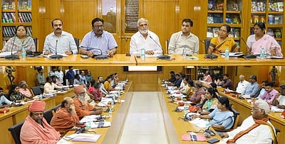 பழனியில் ஆக.24, 25-இல் முத்தமிழ் முருகன் மாநாடு: நிகழ்ச்சிகள் விவரம் வெளியீடு