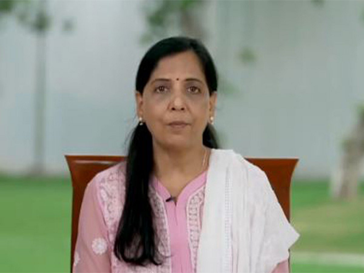 ஆம் ஆத்மி கட்சிக்கு வாழ்த்துத் தெரிவித்த சுனிதா கேஜரிவால்!