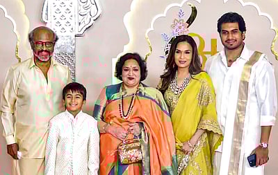 அம்பானி இல்லத் திருமண விழாவில் குவிந்த பிரபலங்கள் - புகைப்படங்கள்