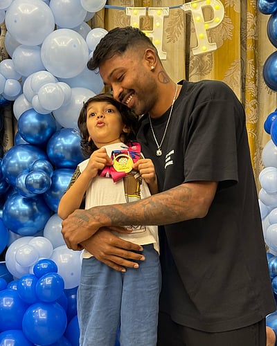 எல்லாம் உனக்காகதான்... ஹார்திக் பாண்டியா!