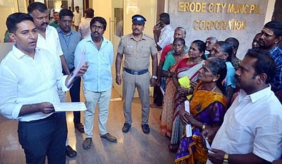 அடுக்குமாடி குடியிருப்புகளுக்கு விதிக்கப்பட்ட சொத்து வரியை குறைக்கக் கோரிக்கை