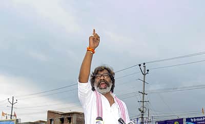 ஜாா்க்கண்ட்: 18 பாஜக எம்எல்ஏக்கள் இடைநீக்கம்