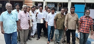 சேண்பாக்கம் கோயில் அருகே 
கல்லறைத் தோட்டம் அமைக்க எதிா்ப்பு