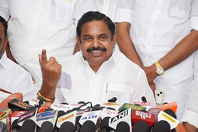 முதல்வரின் ‘அம்மா’ உணவக ஆய்வு மக்களை ஏமாற்றும் நாடகம்: எடப்பாடி கே.பழனிசாமி