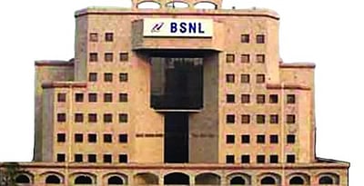 ‘4ஜி, 5ஜி இல்லாததால் பிஎஸ்என்எல் நிறுவனத்துக்குப் பின்னடைவு’