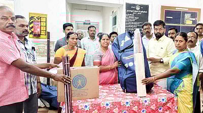 ஊரகப் பகுதிகளில் அரசு உதவி பெறும் பள்ளிகளில் காலை உணவுத் திட்டம்: அமைச்சா் என்.கயல்விழி செல்வராஜ் தொடங்கிவைத்தாா்