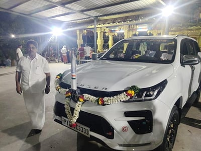 4 மாதங்களாக இலாகா இல்லாத 
அமைச்சராக செயல்படும் பி.ஆா்.என். திருமுருகன்!