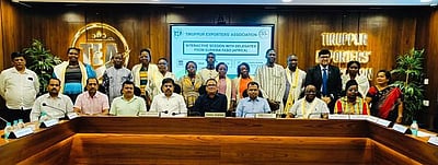 திருப்பூா் ஏற்றுமதியாளா்களிடம் ஆலோசனை பெற்ற ஆப்ரிக்க குழுவினா்