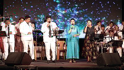 இன்னிசை பாடிவரும்..!