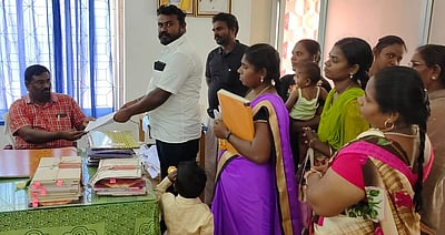 நொச்சிக்குளத்தில் 12 நாள்களாக 
குடிநீா் வரவில்லை: மக்கள் புகாா்