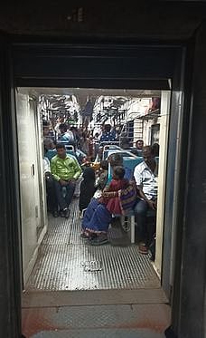 நீட்டிக்கப்பட்ட சேலம் - மயிலாடுதுறை மெமு ரயிலில் குறைவான இடவசதி