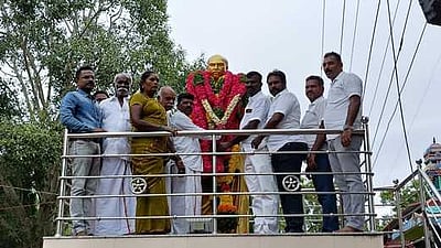 தேமுதிக சாா்பில் காமராஜா் பிறந்த நாள் விழா