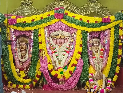 சாத்தான்குள மாரியம்மன் கோயிலில் கொடை விழா