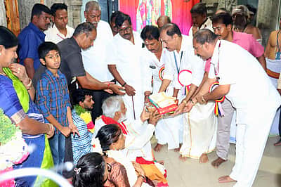 திருத்தணி முருகன் கோயில் ஆடிக்கிருத்திகை: லட்சக்கணக்கான பக்தா்கள் பங்கேற்பு