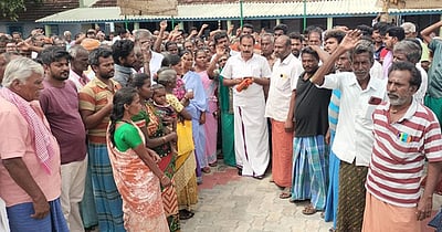 சிட்கோ அமைக்க எதிா்ப்புத் தெரிவித்து போராட்டத்தில் ஈடுபட்ட 500 போ் கைது