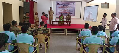 3 மாவட்ட மீனவ இளைஞா்களுக்கு திறன் மேம்பாட்டு பயிற்சி