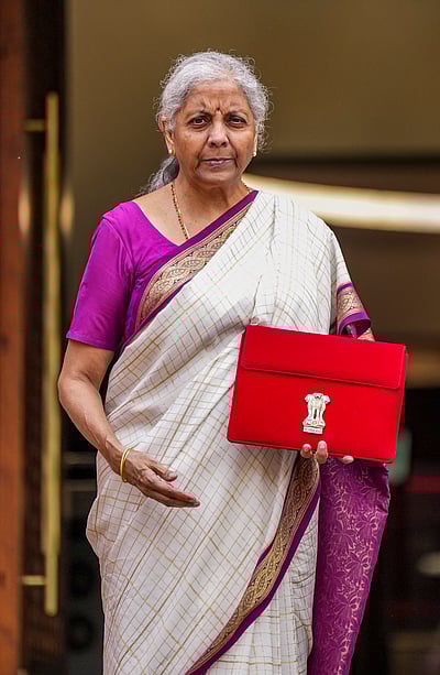 பட்ஜெட்டும் நிர்மலா சீதாராமன் சேலைகளும்!