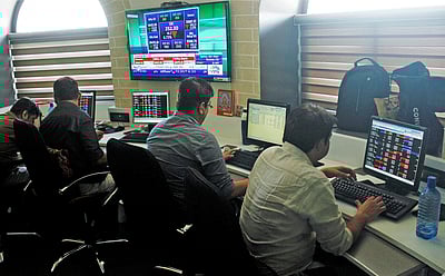 ஐடி துறையில் பணி நேரம் 14 மணி நேரமாக அதிகரிப்பு? குமுறும் ஊழியர்கள்