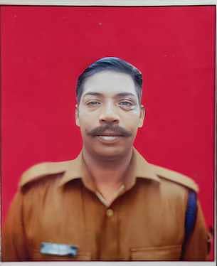 சி.ஐ.எஸ்.எப். முன்னாள் வீரா் கொலை: மூவா் கைது