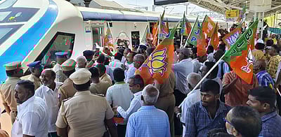 வந்தே பாரத் ரயிலுக்கு கோவில்பட்டியில் வரவேற்பு