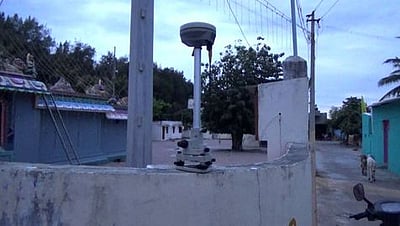 கொக்கிலமேடு கடற்கரையில் செயற்கை கோள் கருவி
மூலம்  கடலின் ஆழம், சீற்றம் குறித்து ஆய்வு