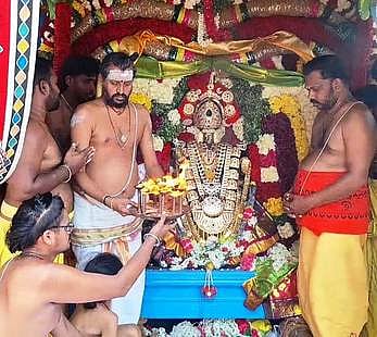 சிதம்பரம் மாரியம்மன் கோயில் தேரோட்டம்