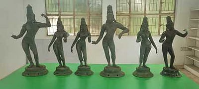 தஞ்சாவூா் அருகே 6 ஐம்பொன் சிலைகள் மீட்பு: 3 போ் கைது