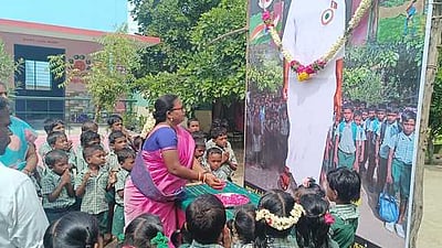 காமராஜா் பிறந்த நாள்-கல்வி வளா்ச்சி நாள்