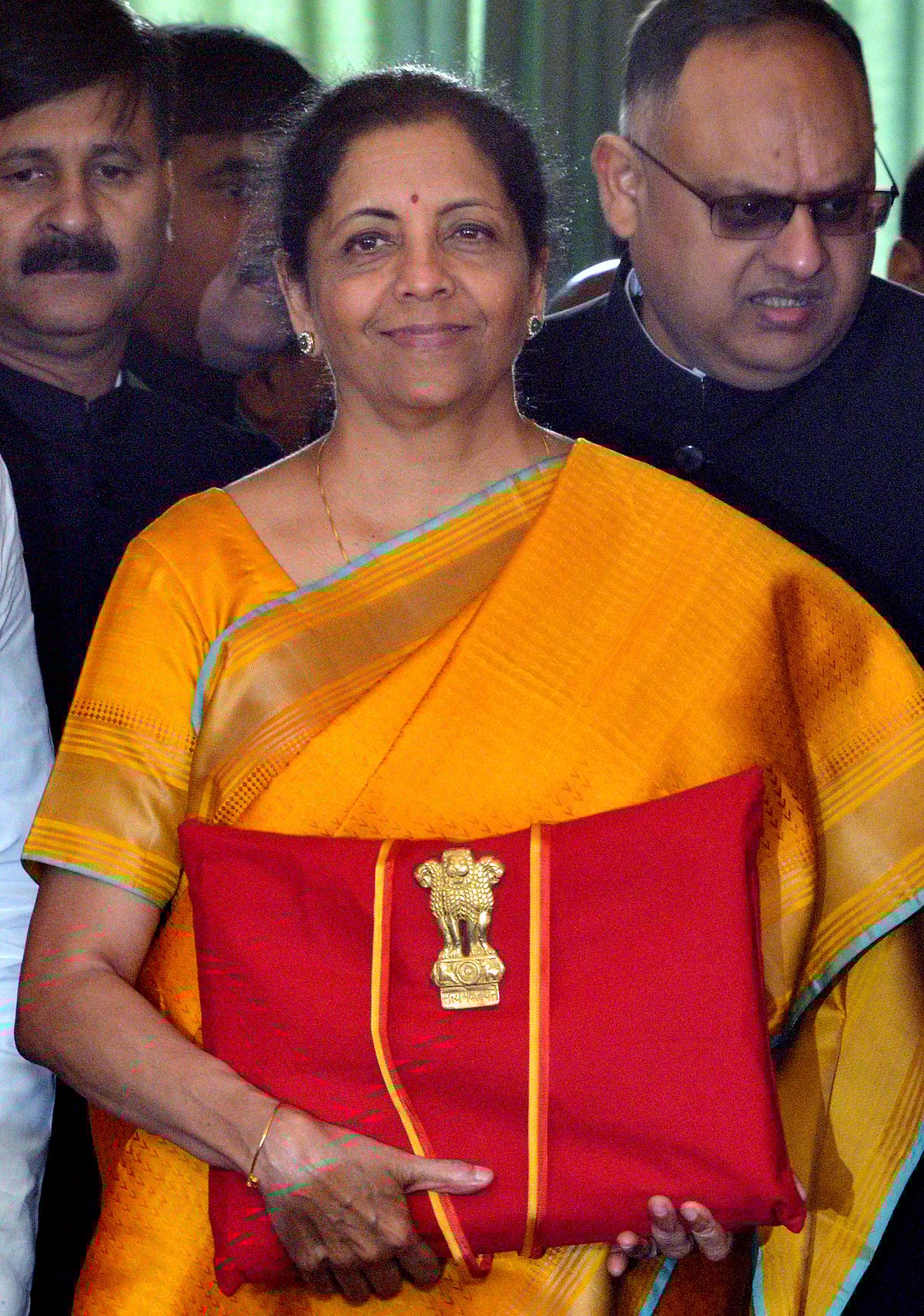 நாட்டின் மிகச் சிறிய பட்ஜெட் பற்றி தெரியுமா!