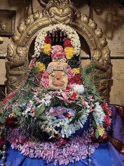 அரியலூா் மாவட்ட சிவாலயங்களில் பிரதோஷ வழிபாடு