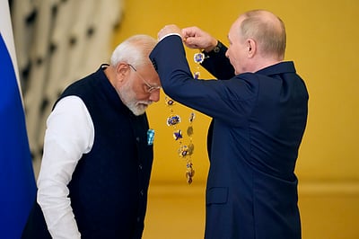 பிரதமர் மோடிக்கு ரஷ்யாவின் உயரிய விருது - புகைப்படங்கள்