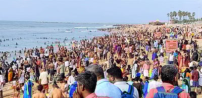 திருச்செந்தூா் கோயிலில் நாளை ஆடிக் கிருத்திகை வைபவம்