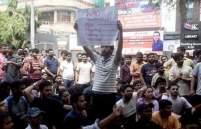 தில்லியில் 13 பயிற்சி மையங்களுக்கு சீல் வைப்பு!